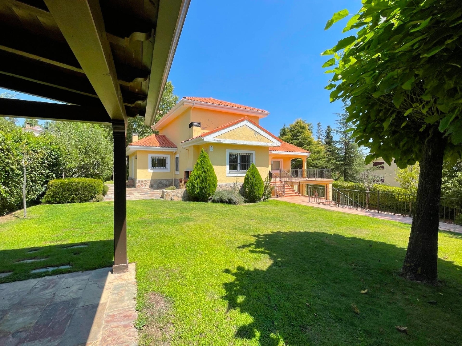 till salu villa El Campillo Cuenca Del Guadarrama 2