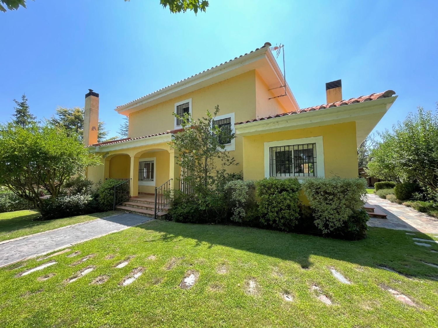  till salu villa El Campillo Cuenca Del Guadarrama 1
