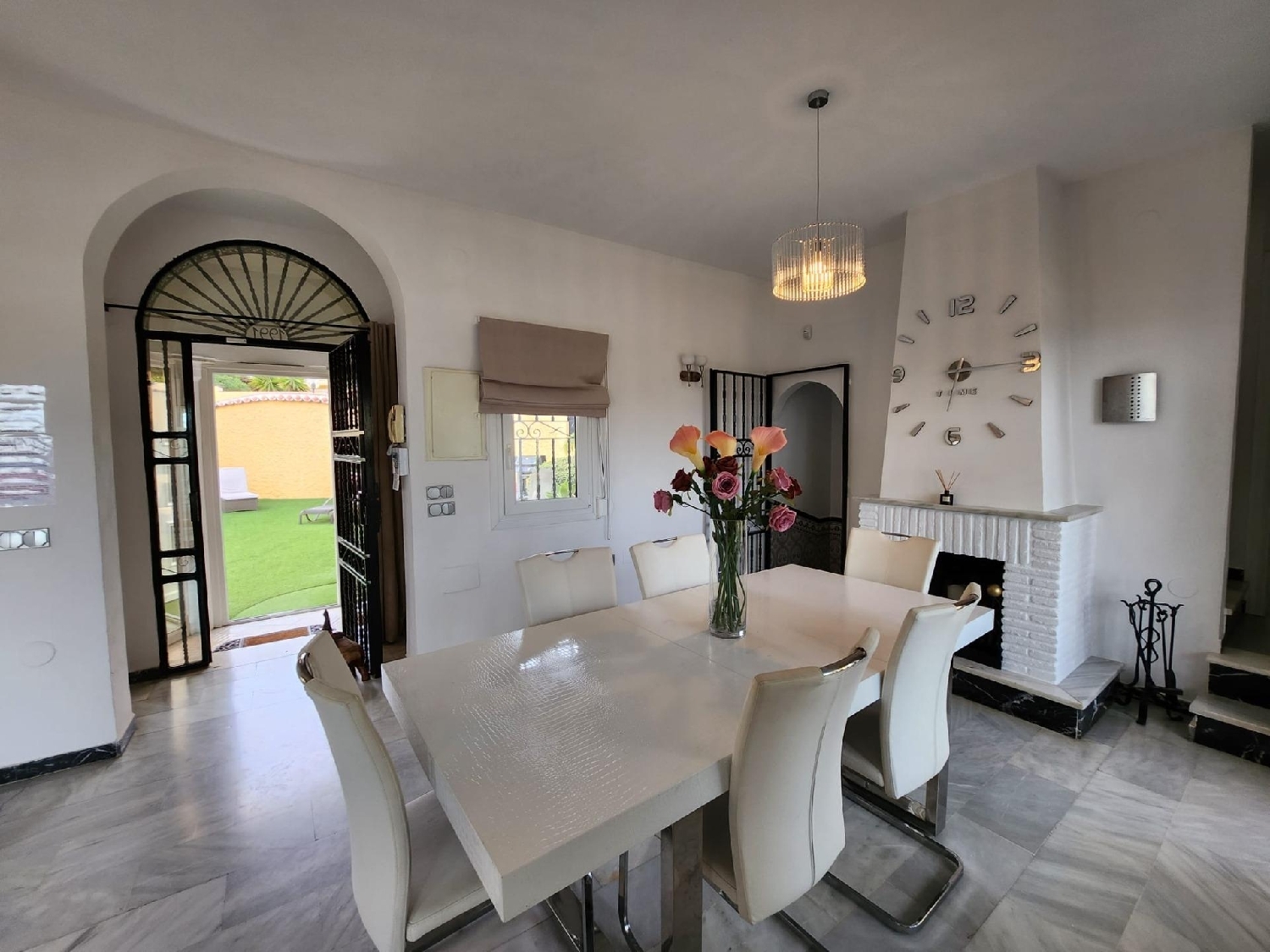  till salu villa El Chaparral Costa Del Sol Occidental 4