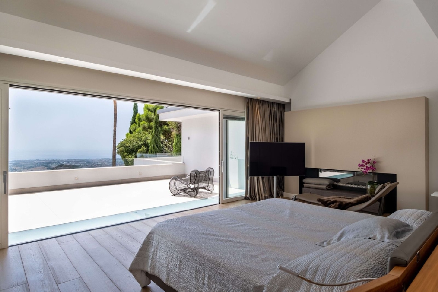 till salu villa El Madroñal Costa Del Sol Occidental 3