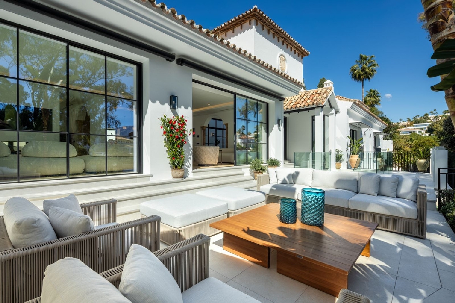  till salu villa El Madroñal Costa Del Sol Occidental 7
