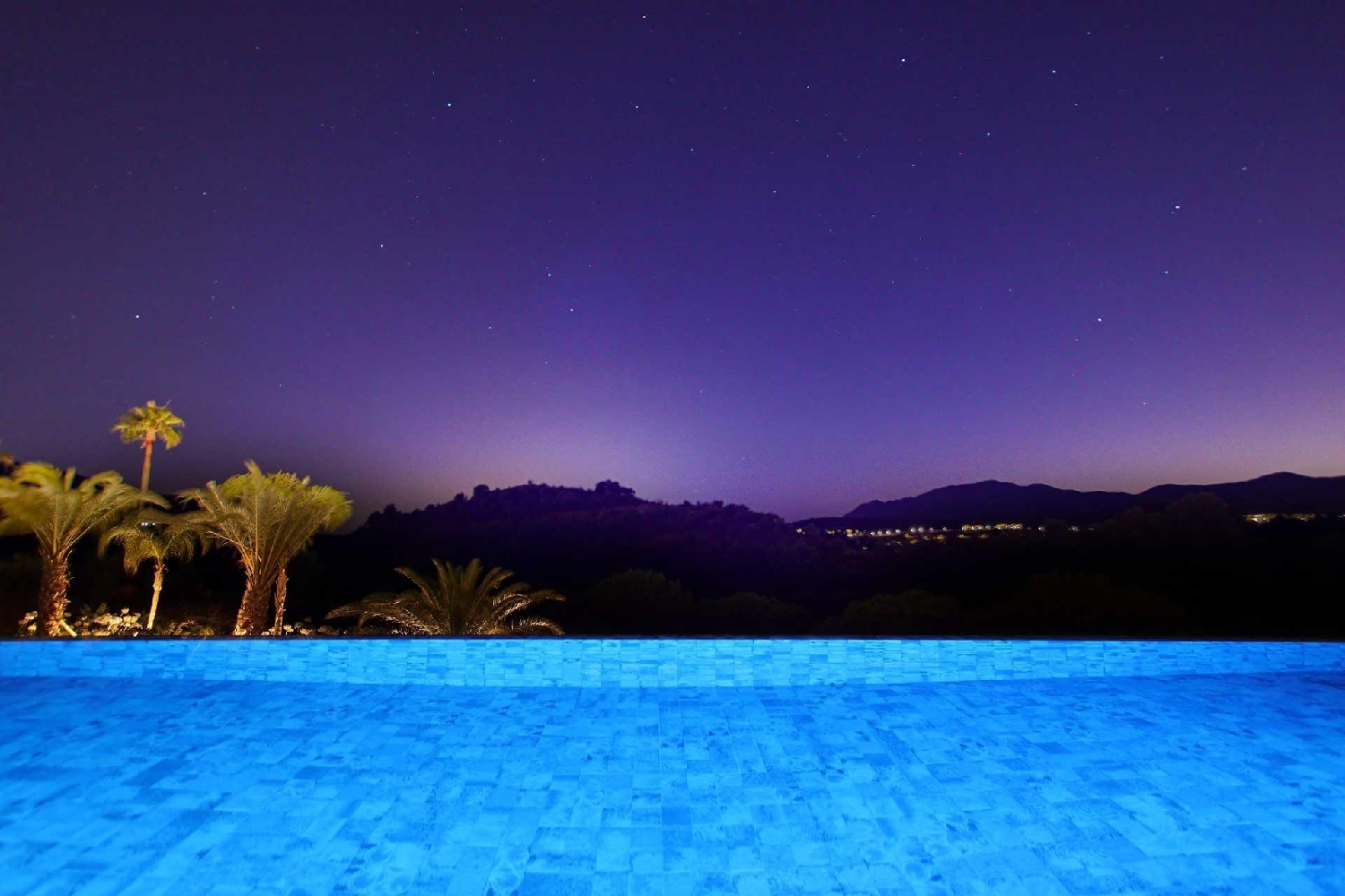  till salu villa El Madroñal Costa Del Sol Occidental 7