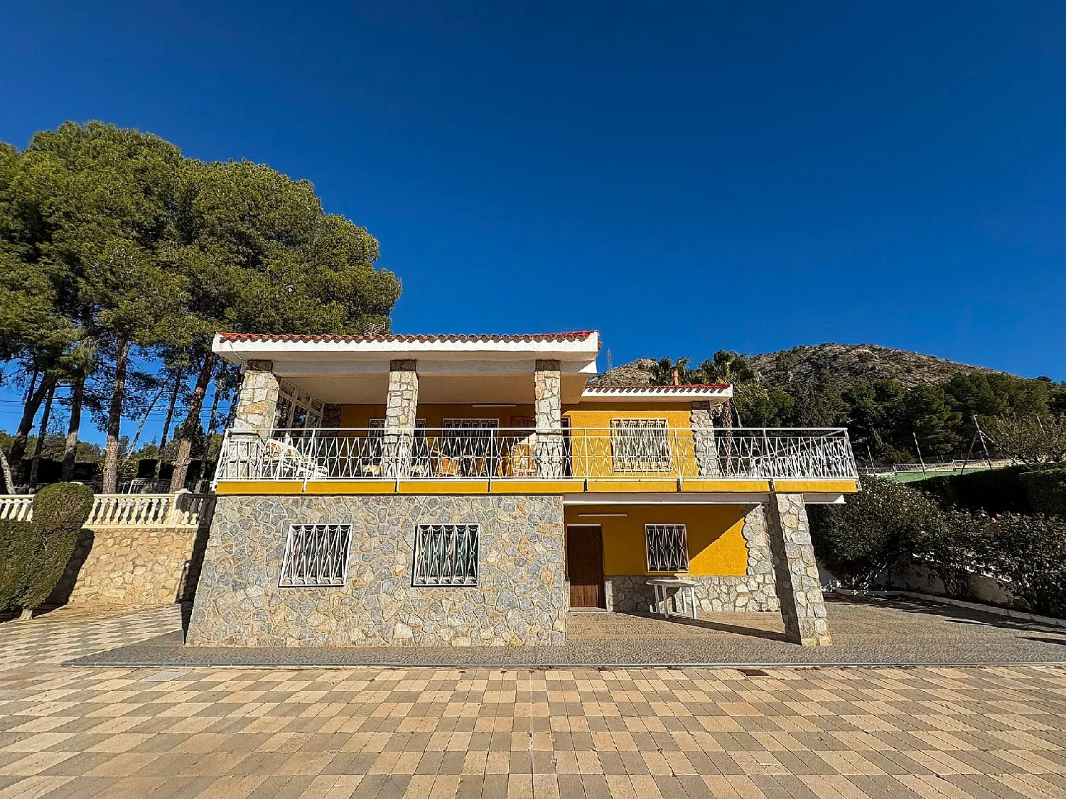  till salu villa Castalla Alcoia 4
