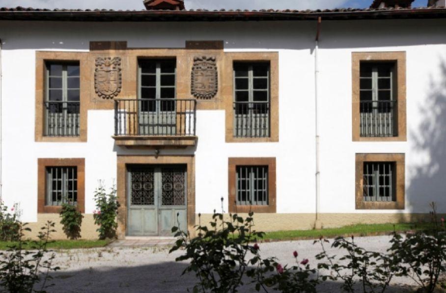  till salu villa El Medio Oviedo 5