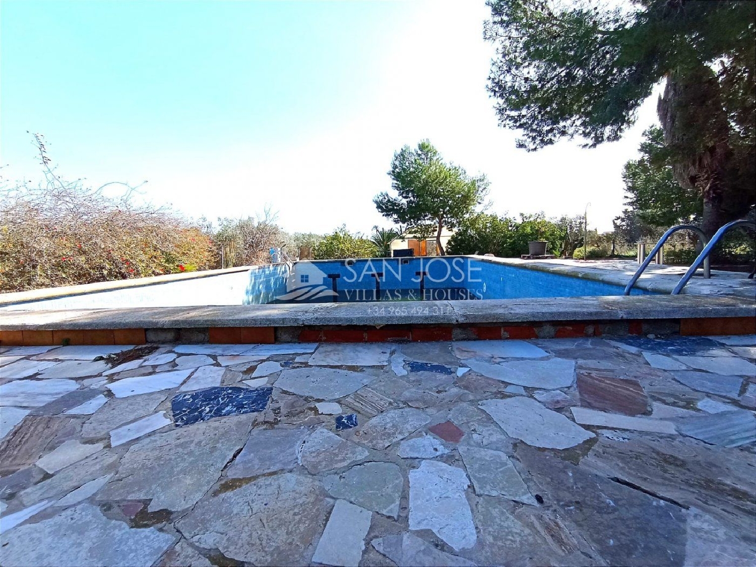  till salu villa Els Bassars Baix Vinalopó 8
