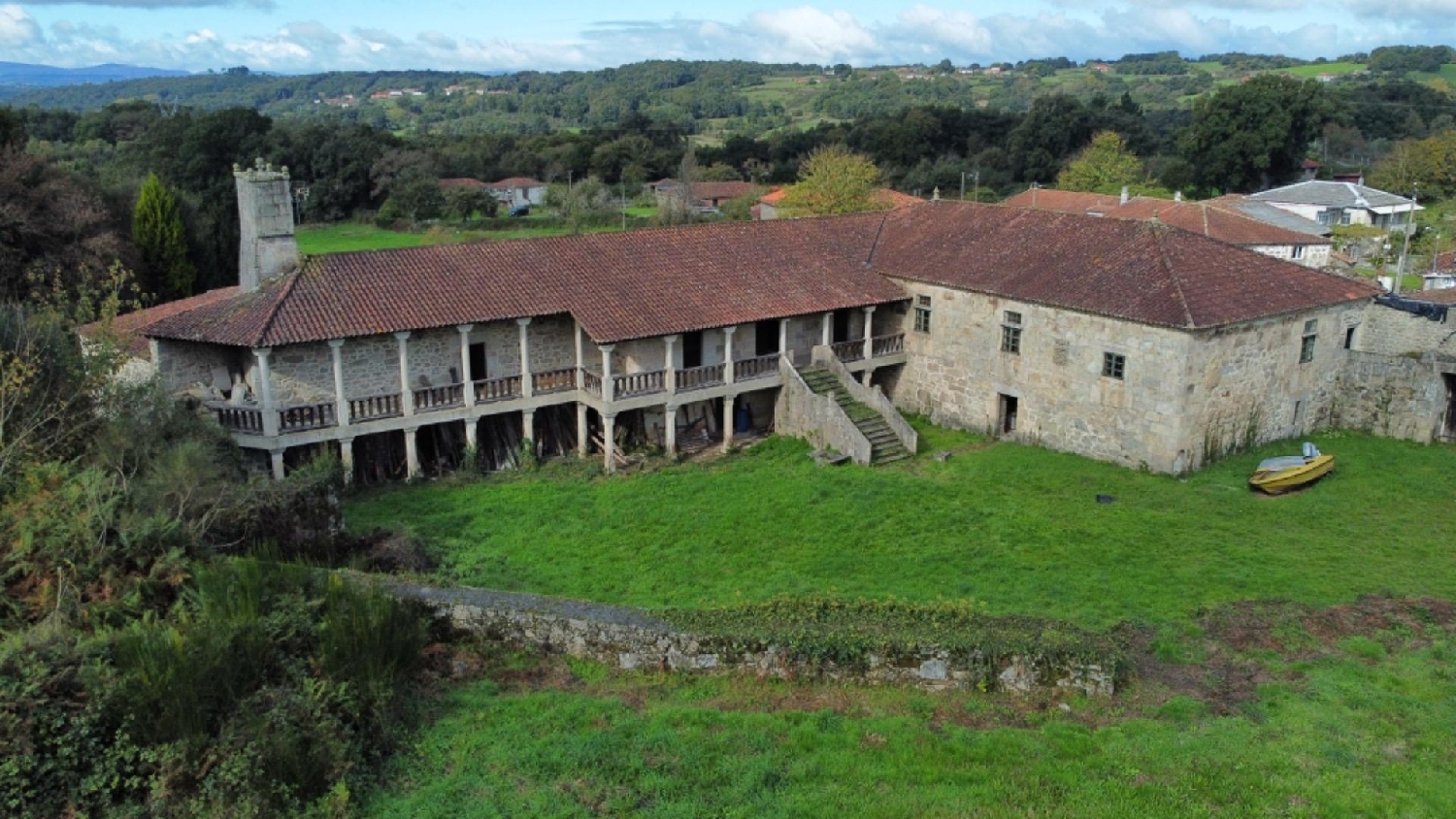 till salu villa Gonzan Tierra De Lemos 1