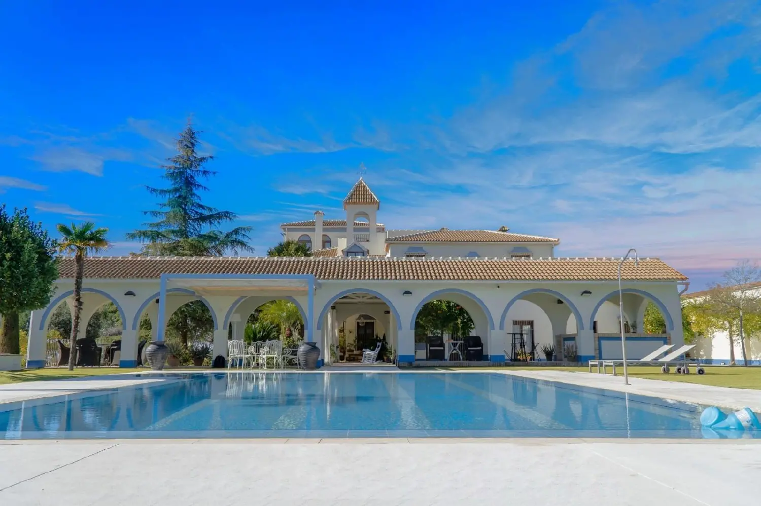 till salu villa Lucena Subbética 2