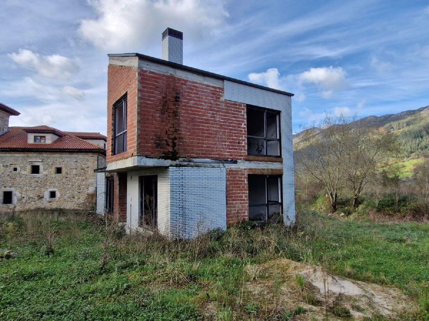 till salu villa Jaín Besaya 3