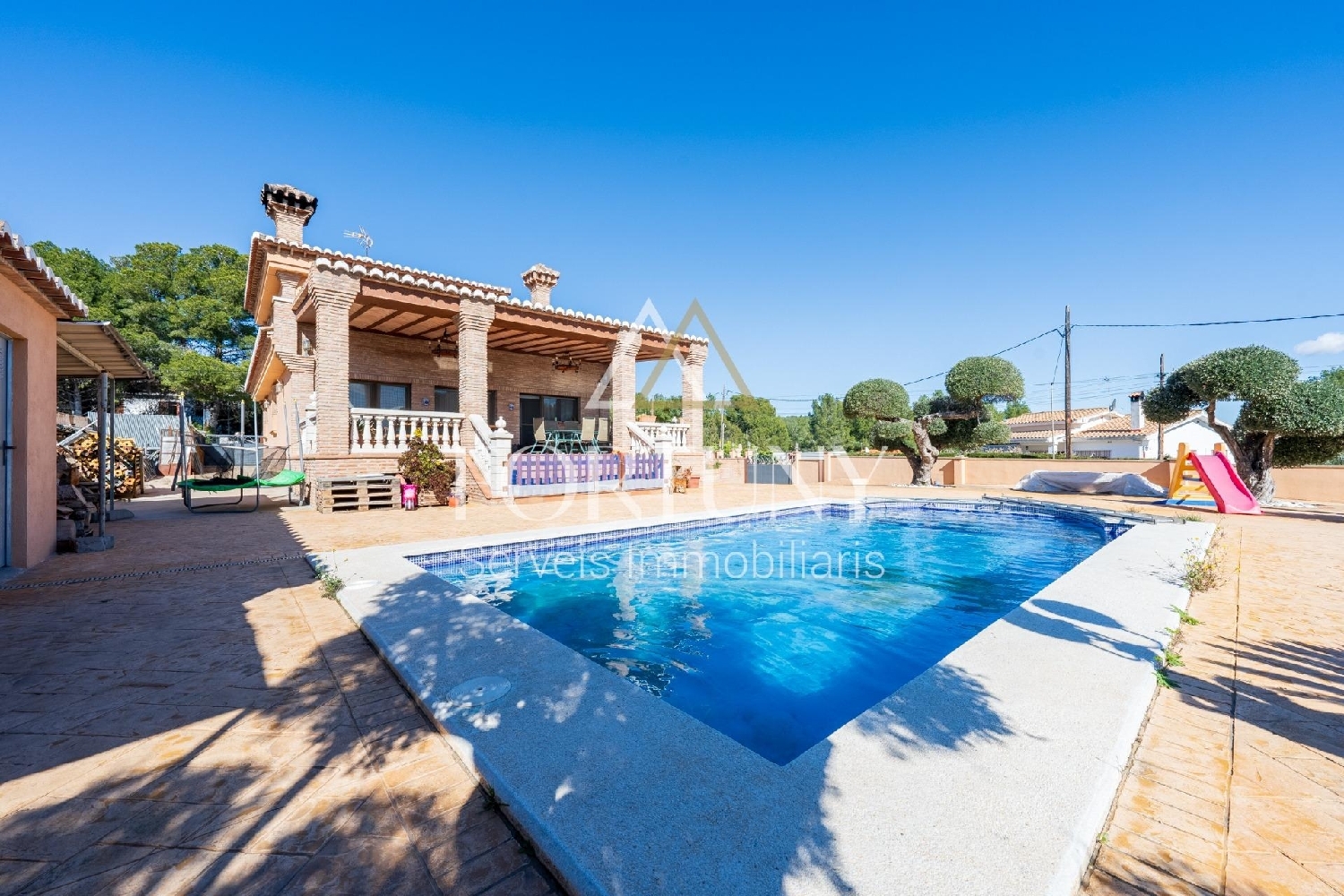  till salu villa La Burquera Alt Camp 1
