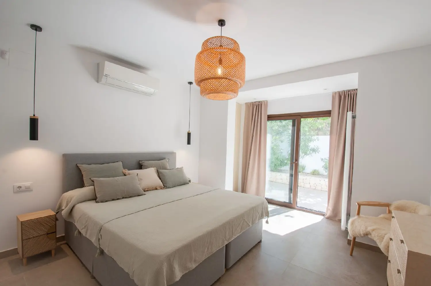  till salu villa Benifato Marina Baixa 36