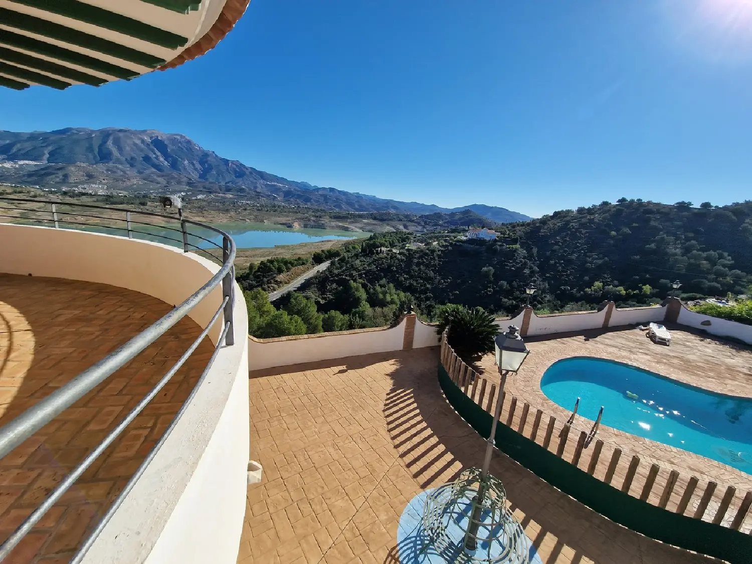 till salu villa Rio Seco Axarquía 1