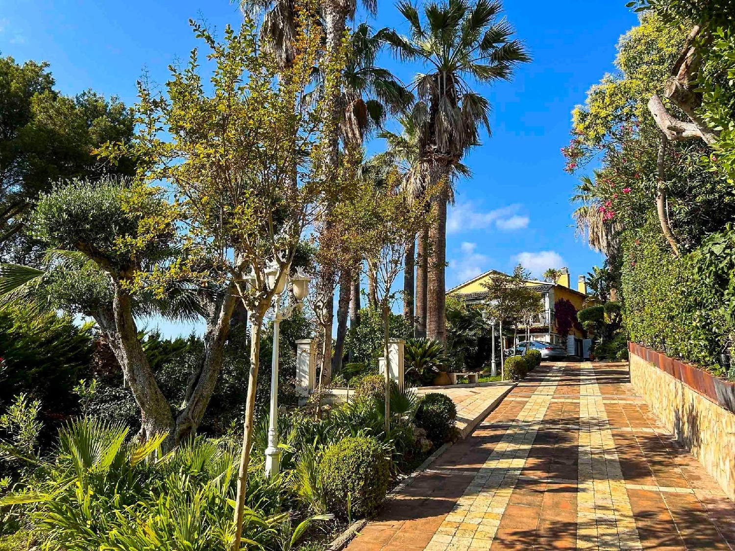  till salu villa La Riviera Selva 1