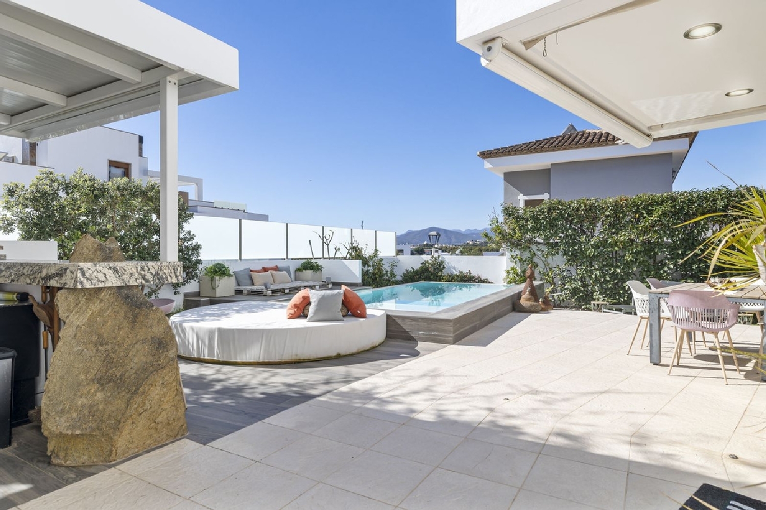  till salu villa La Sierrezuela Costa Del Sol Occidental 5