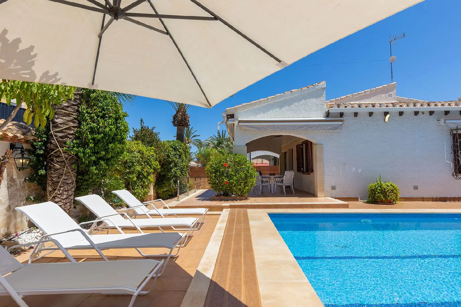  till salu villa Los Dolses Baix Segura 8