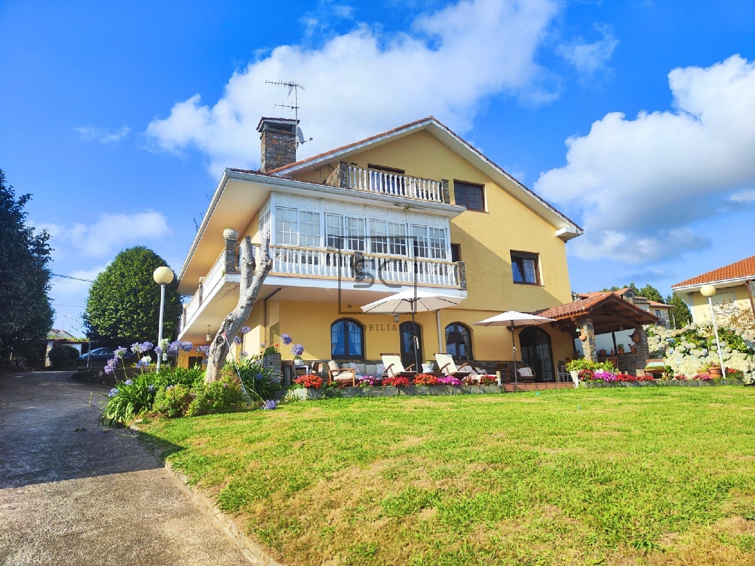  till salu villa Laraxe Eume 6