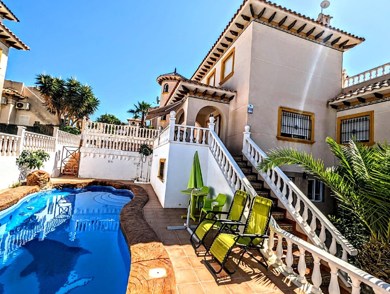  till salu villa Las Mimosas Baix Segura 1