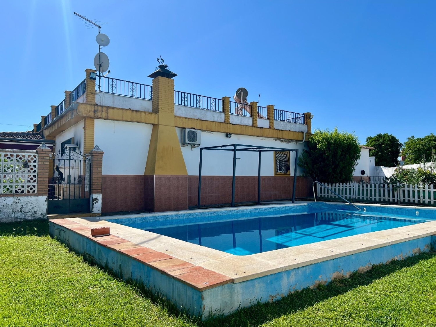 till salu villa Camino Carbonell Córdoba 2