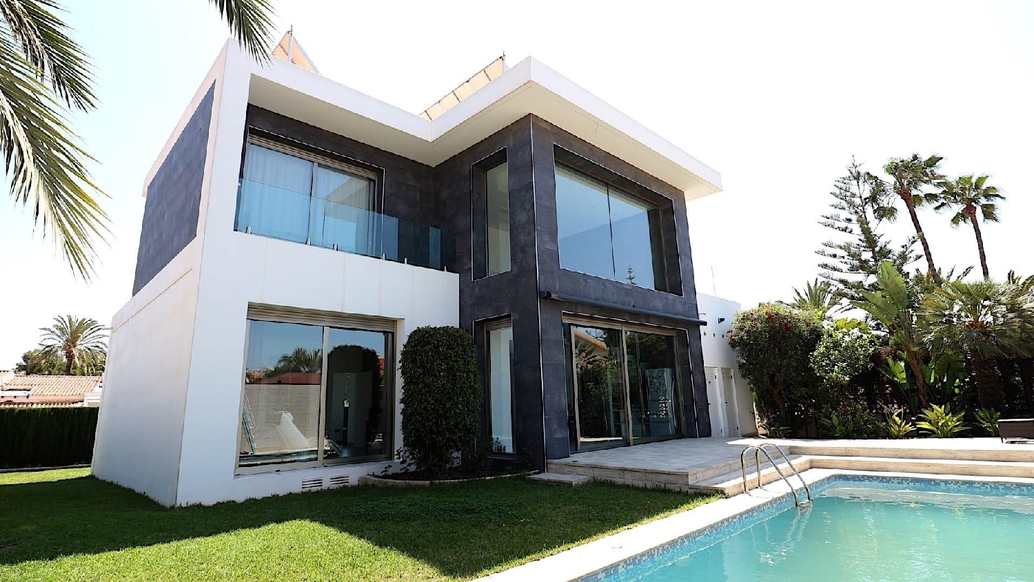till salu villa Las Torretas Baix Segura 2