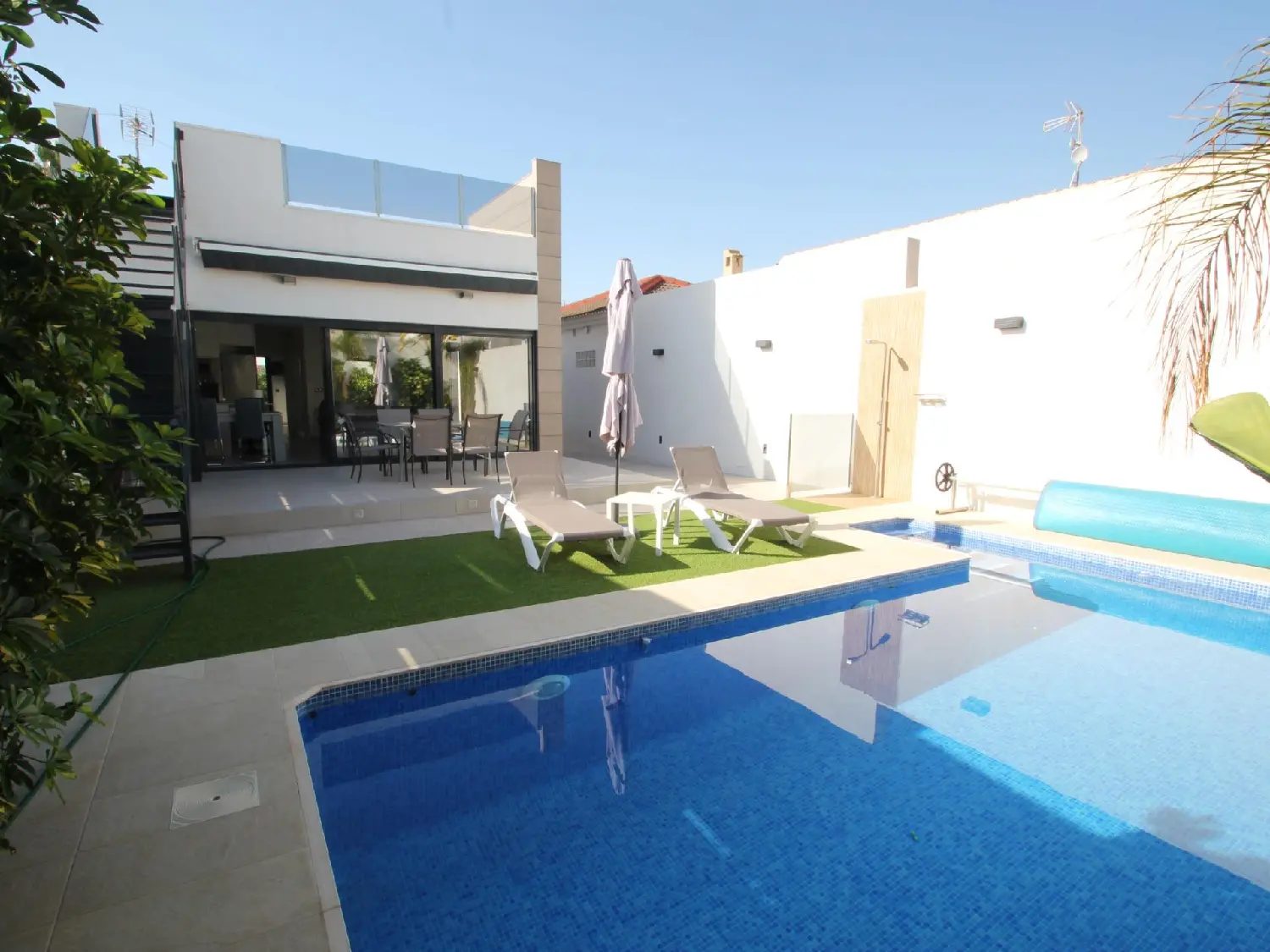  till salu villa Las Torretas Baix Segura 1