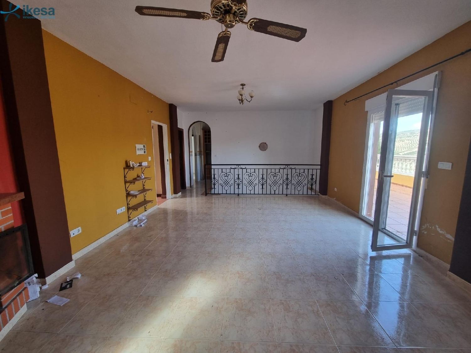  till salu villa Tozar Loja 5