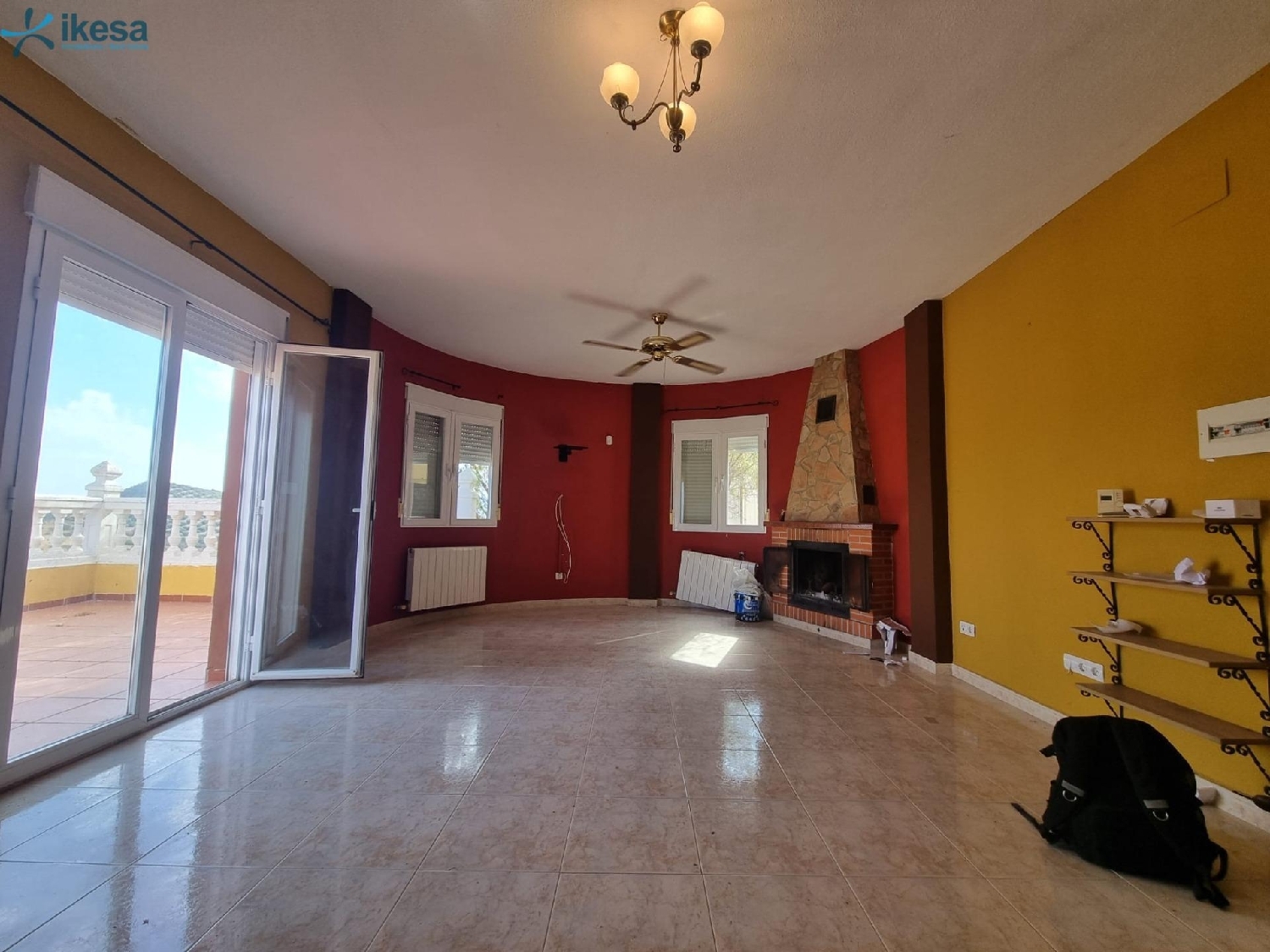  till salu villa Tozar Loja 8