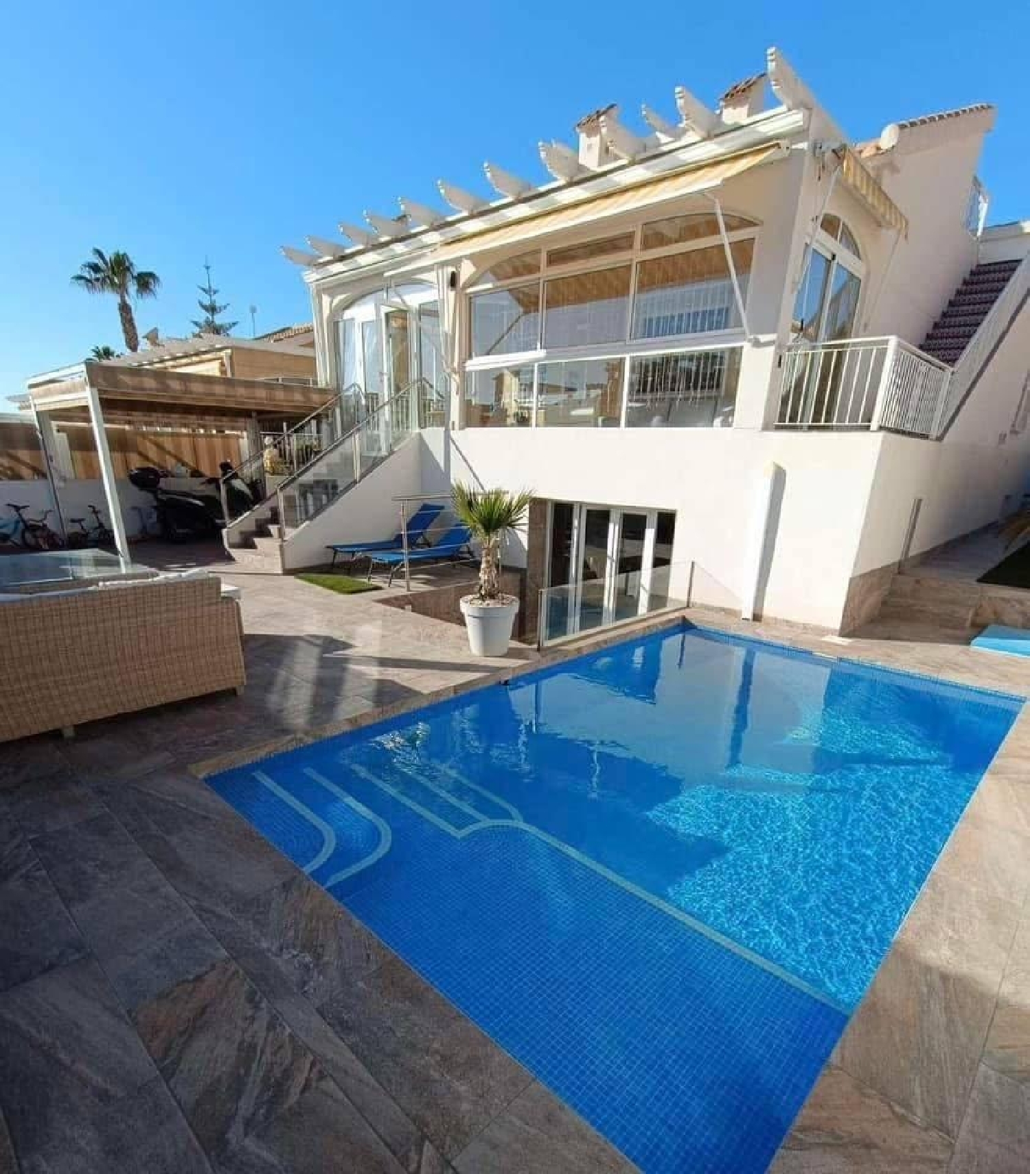  till salu villa Los Altos Baix Segura 1