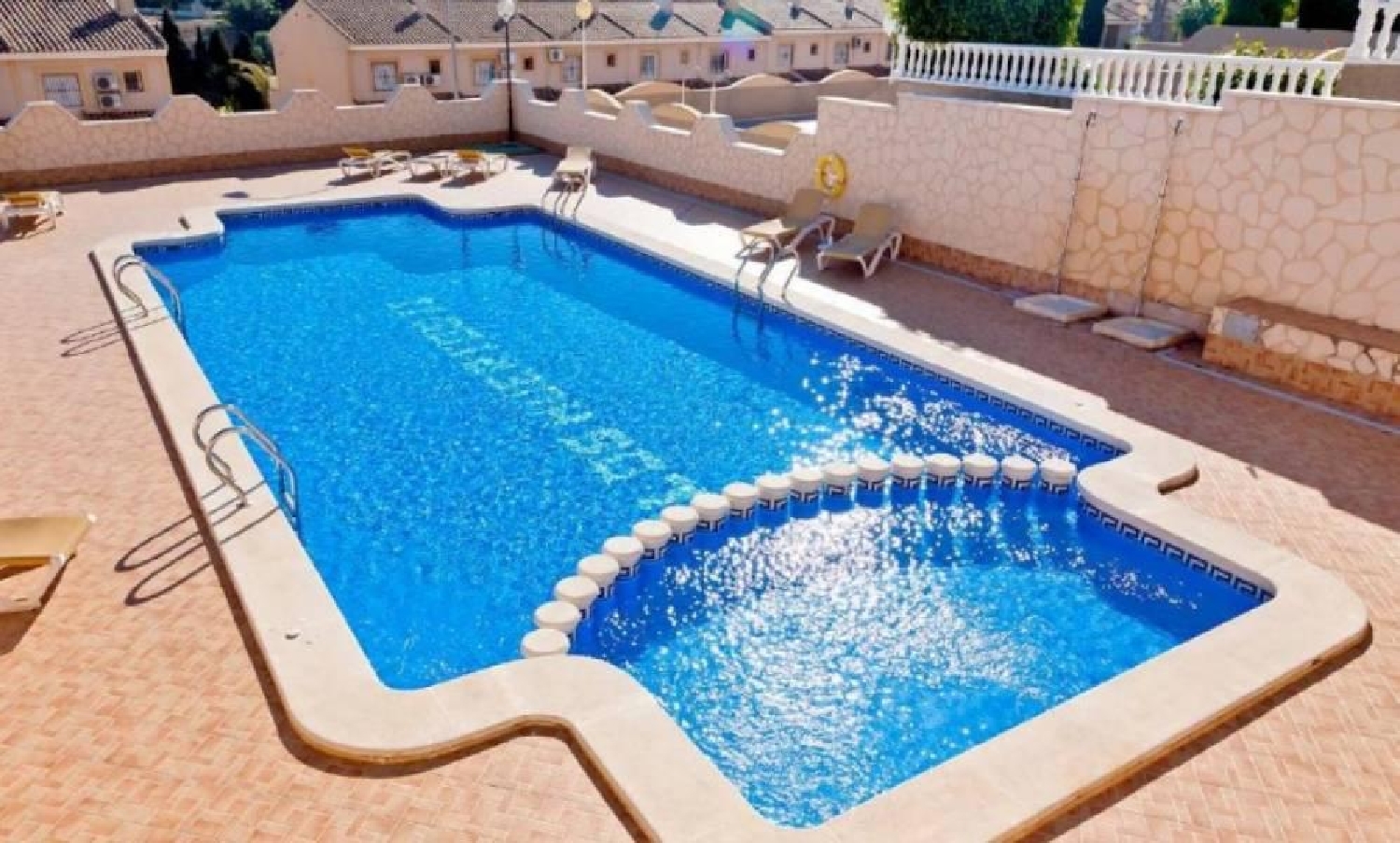  till salu hus Playa Flamenca Baix Segura 2
