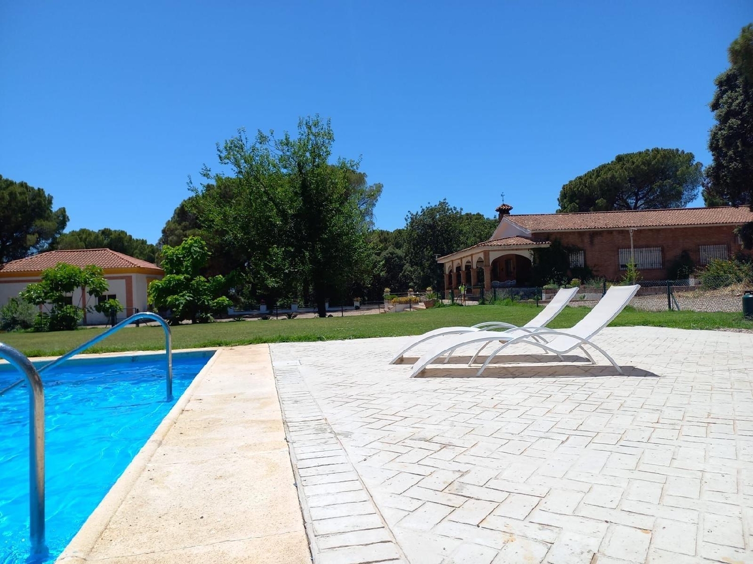  till salu villa El Jardinito Córdoba 1