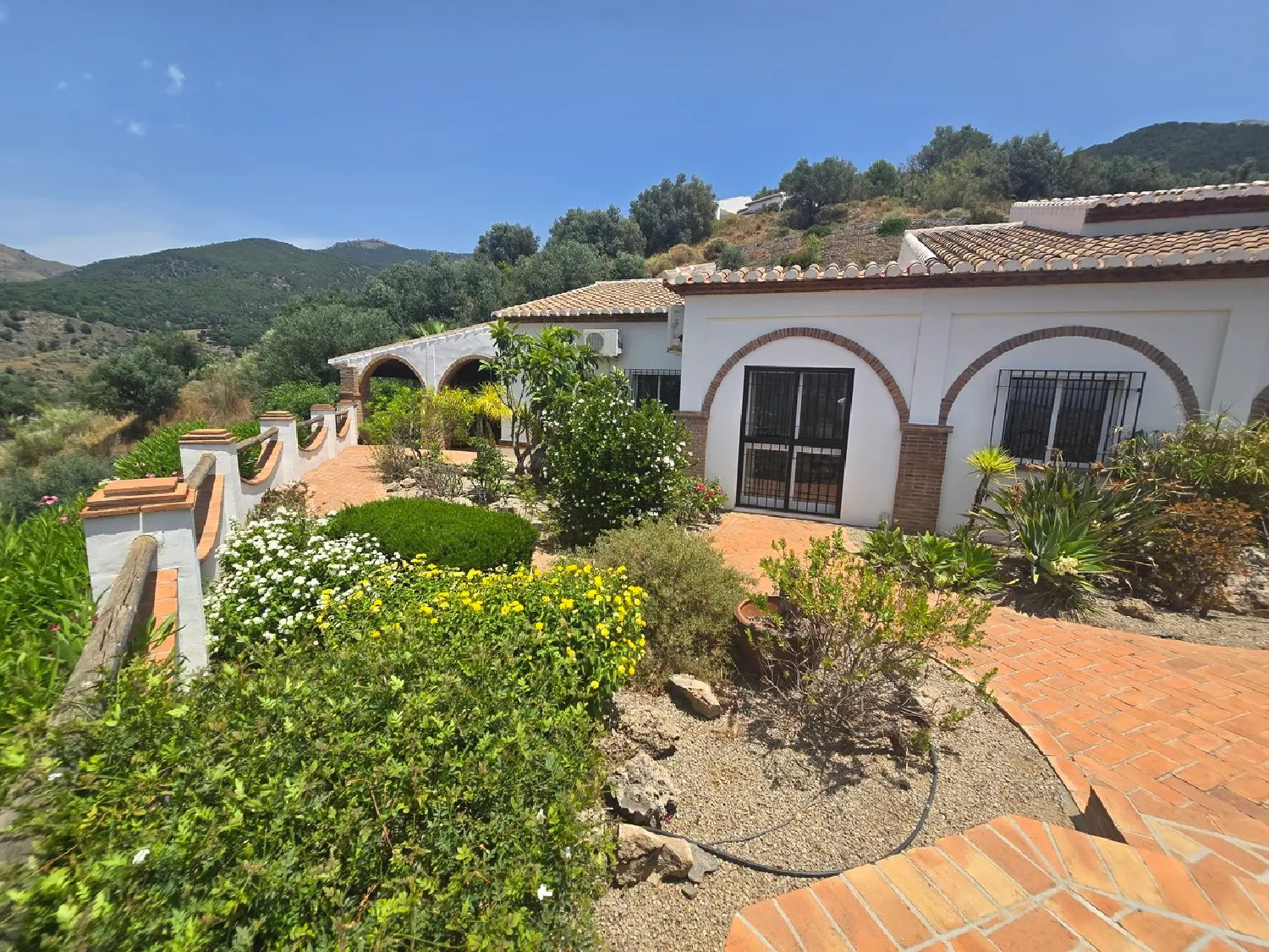 till salu villa Alcaucín Axarquía 2