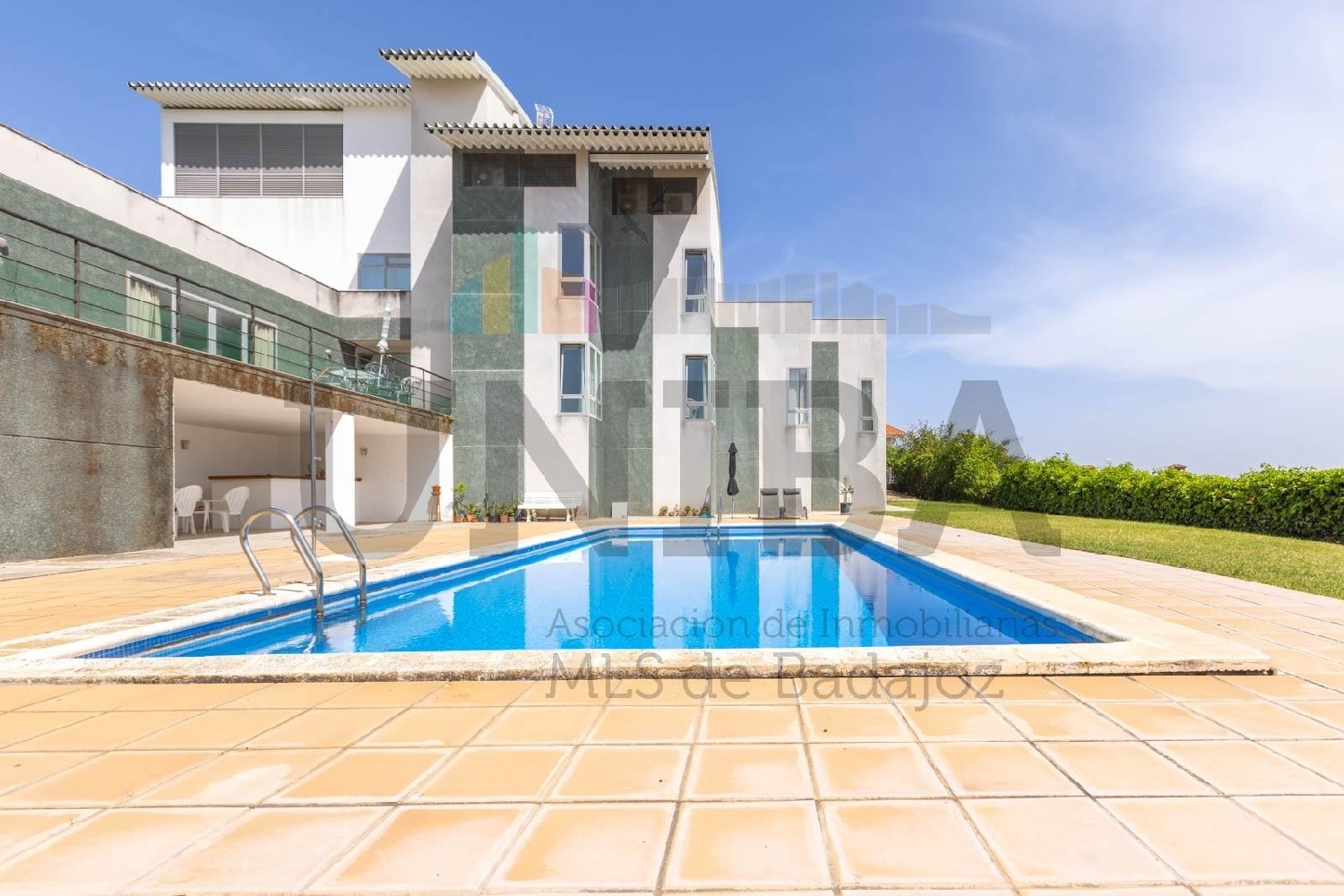  till salu villa Los Fresnos Badajoz 1