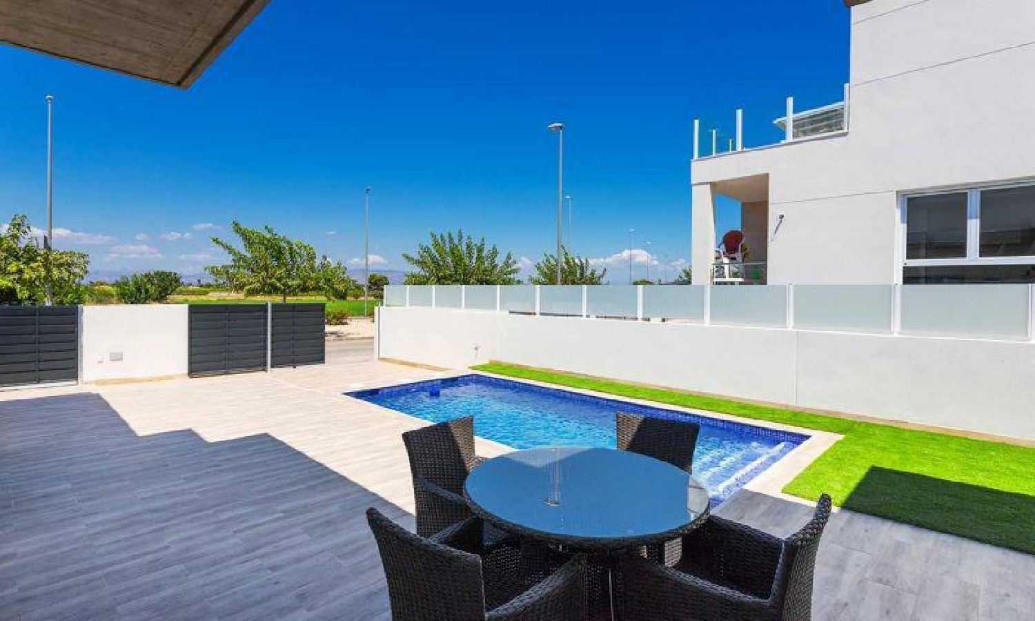  till salu villa Los Martínez Segundo Barrio Baix Segura 25