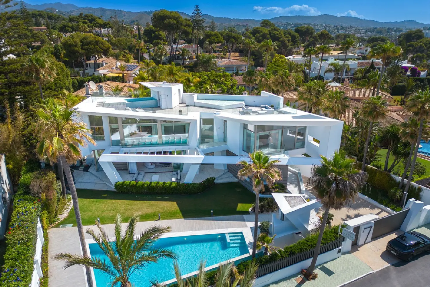  till salu villa Los Monteros Costa Del Sol Occidental 1