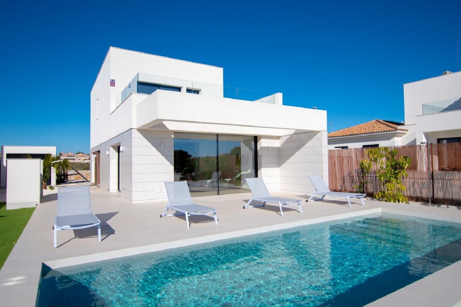  till salu villa Los Montesinos Baix Segura 1