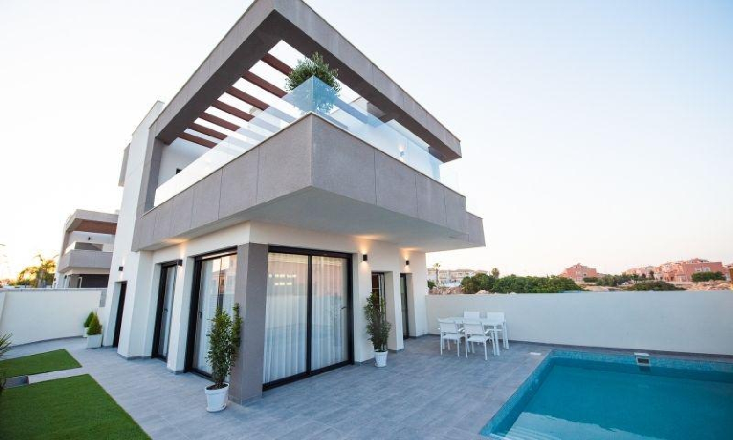  till salu villa Los Montesinos Baix Segura 1