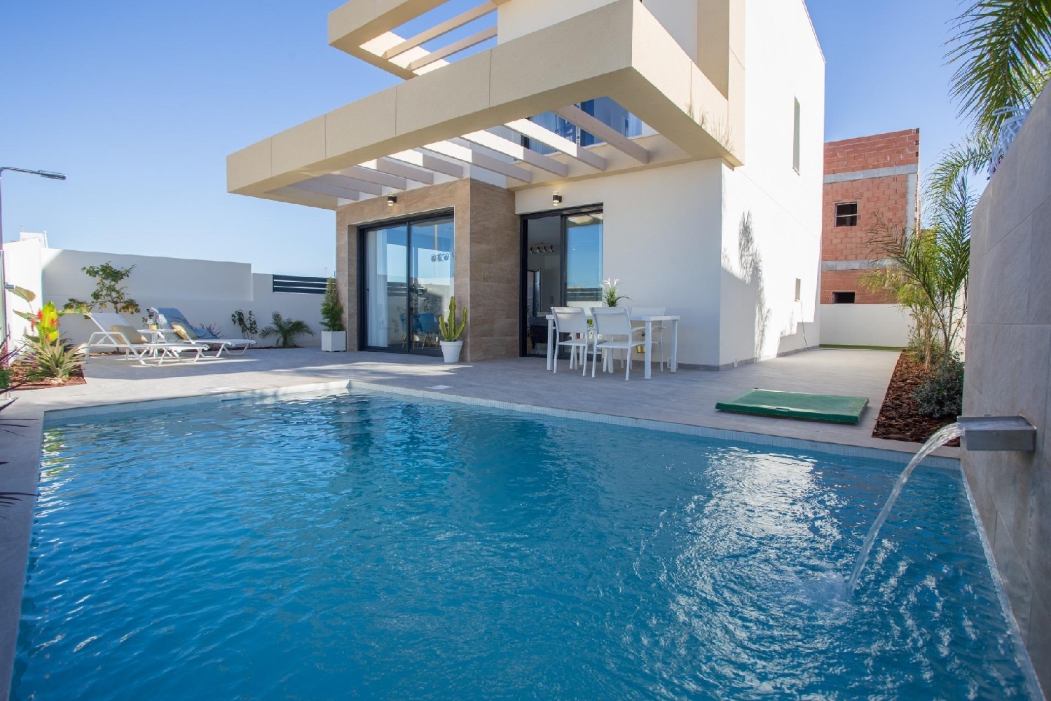  till salu villa Los Montesinos Baix Segura 1