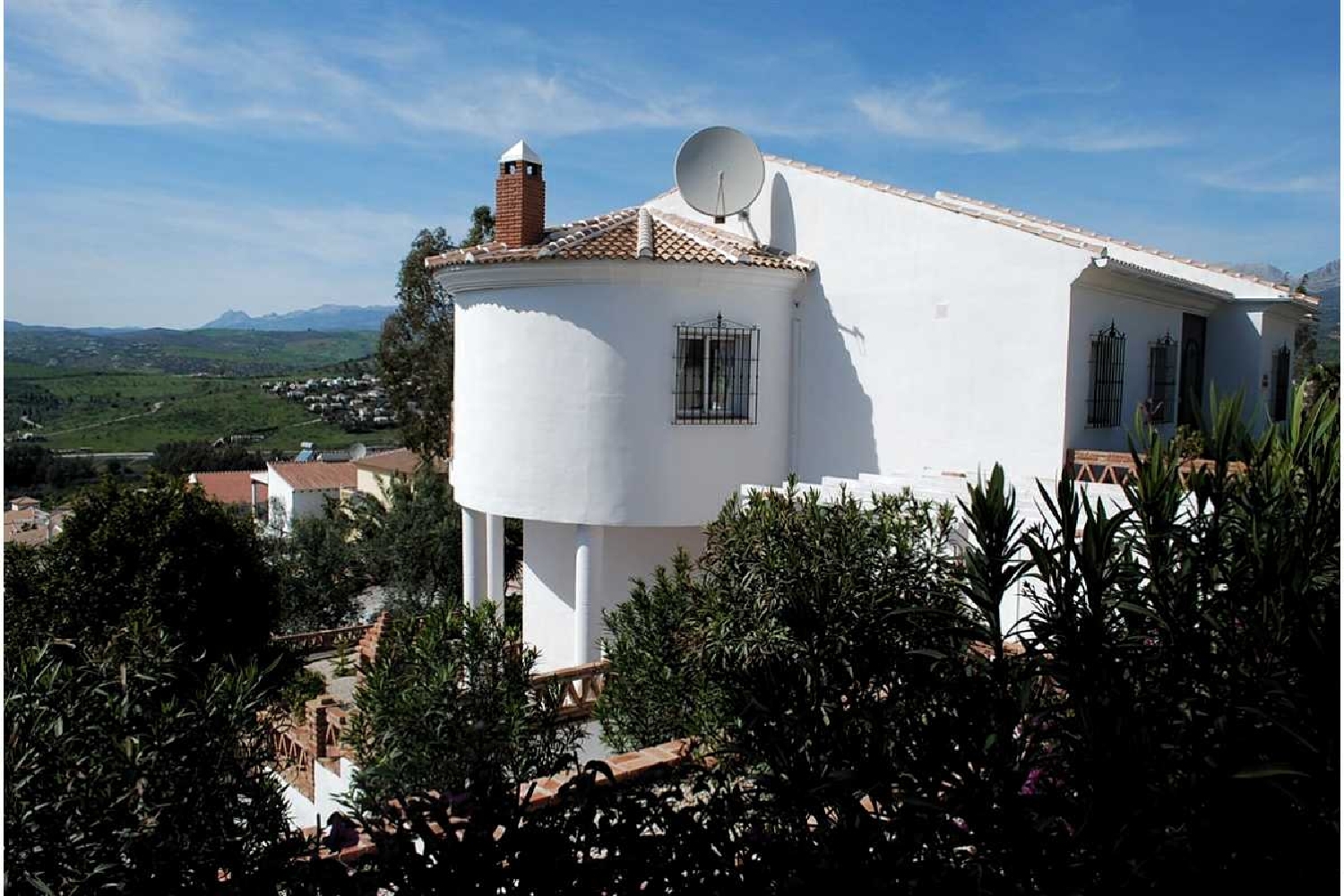  till salu villa Los Romanes Axarquía 8
