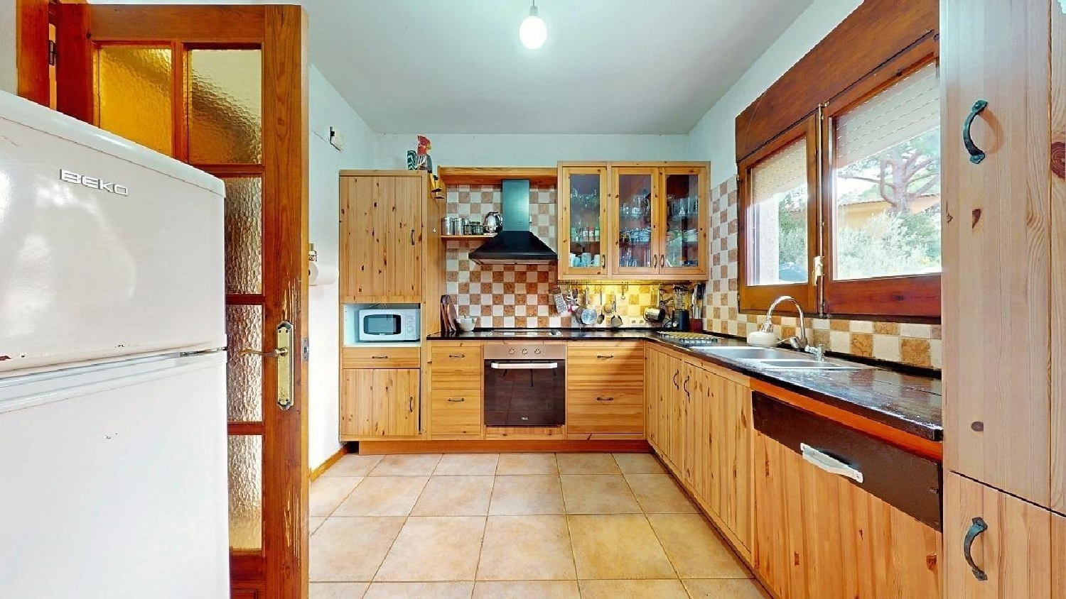 till salu villa Mas Romeu Residencial Selva 3