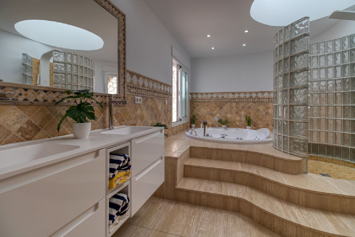  till salu villa Media Legua Costa Del Sol Occidental 8