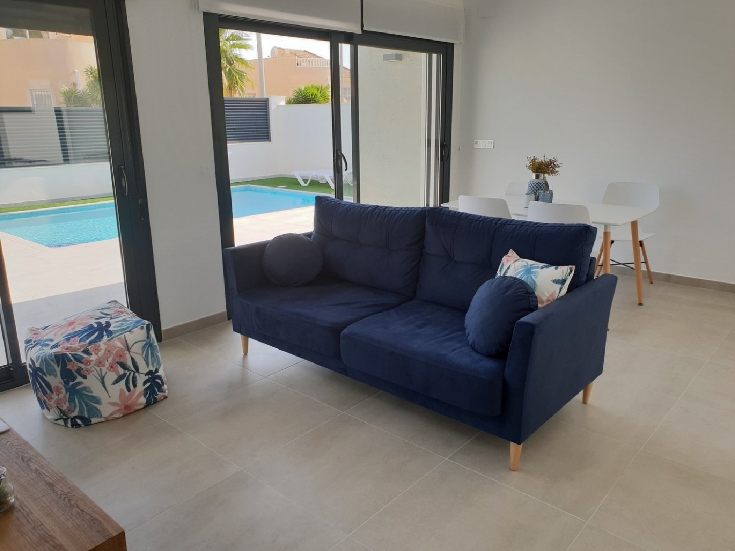  till salu villa Mil Palmeras Baix Segura 2