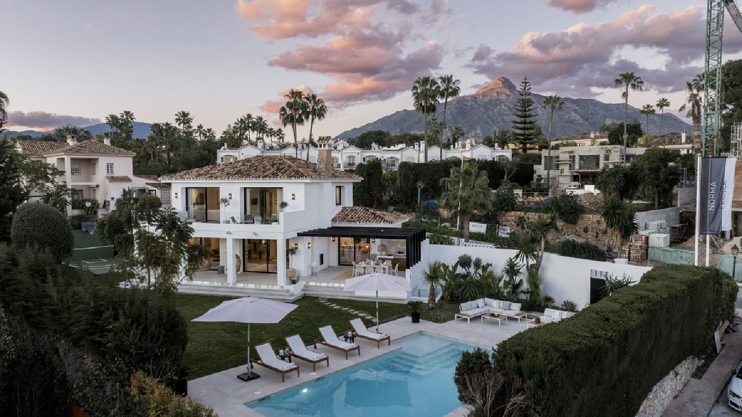  till salu villa Nueva Andalucía Costa Del Sol Occidental 1