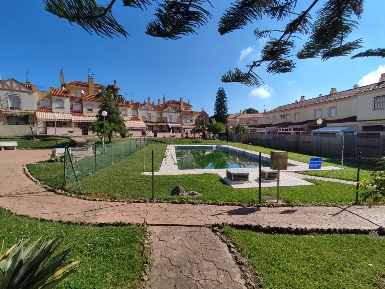  till salu villa Nuevo Portil Costa Occidental 4