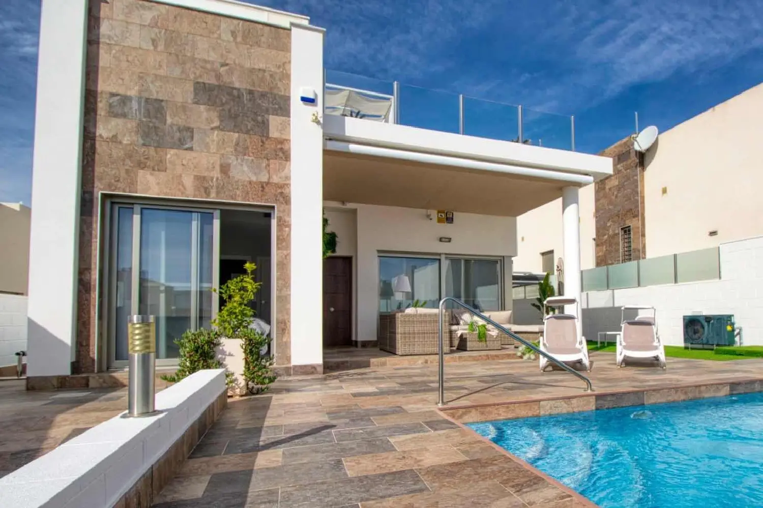  till salu villa Las Piscinas Baix Segura 2