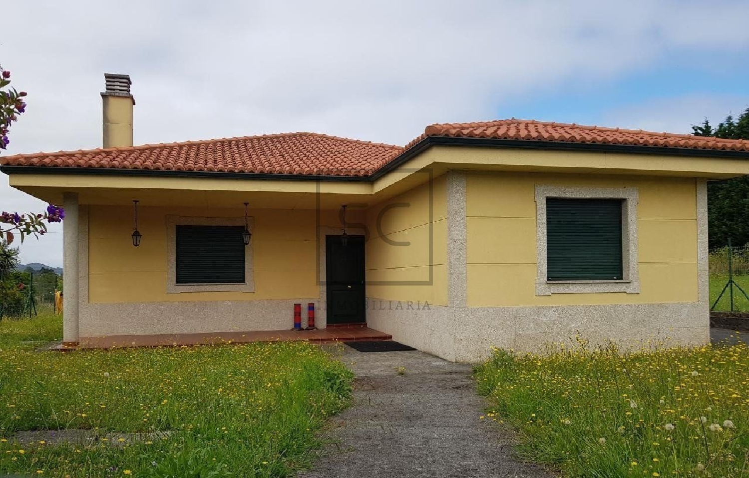  till salu villa Os Romeos Ferrol 4