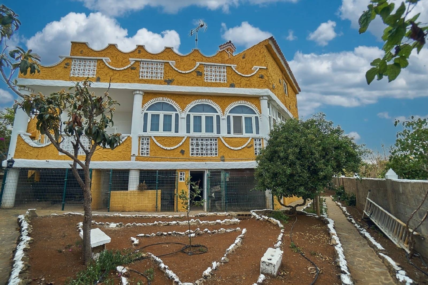  till salu villa Padilla Área Norte 4