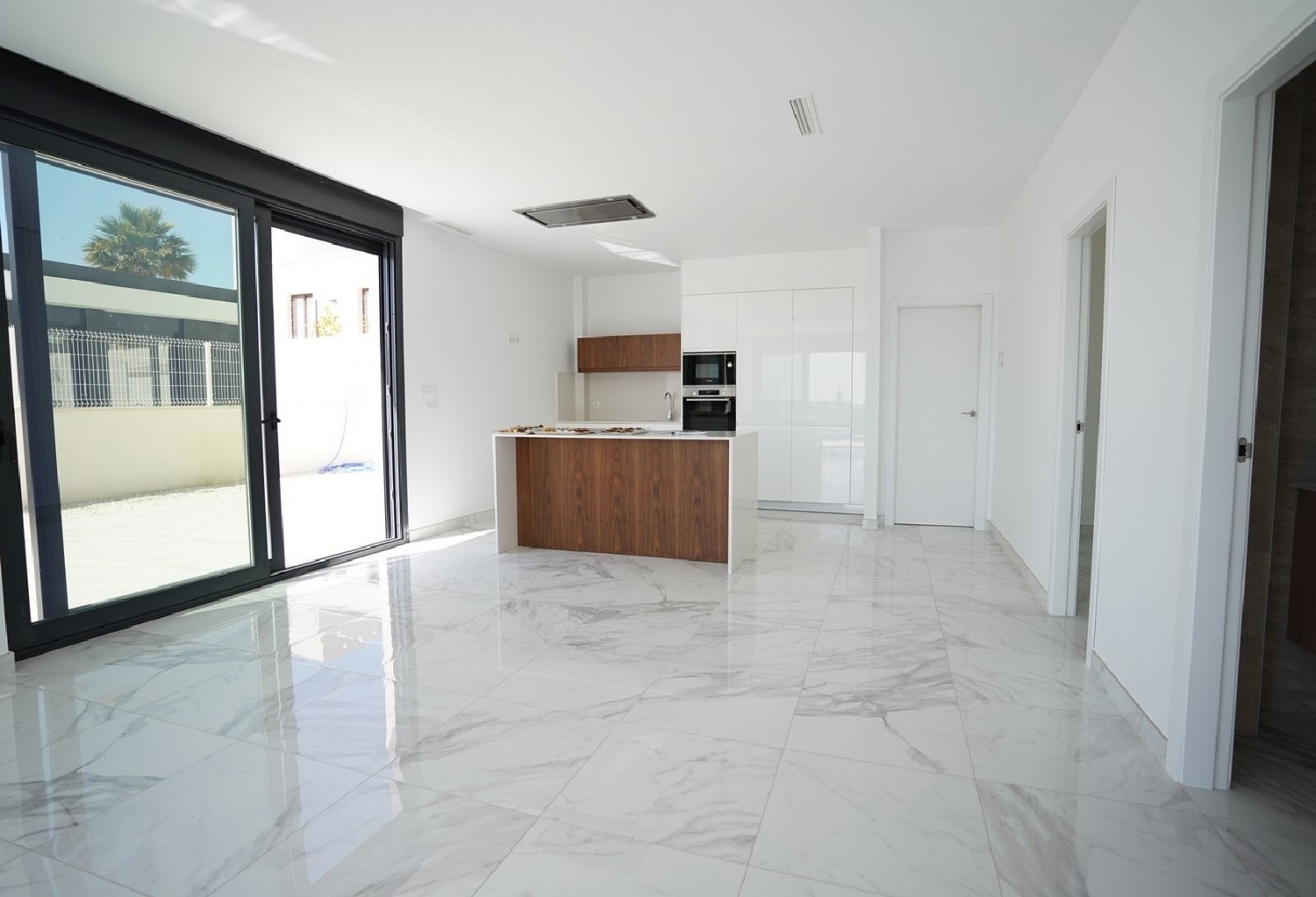  till salu villa Chirles Marina Baixa 7