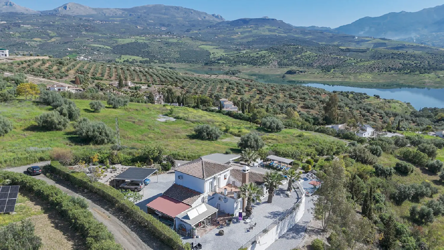  till salu villa Rio Bermuza Axarquía 1