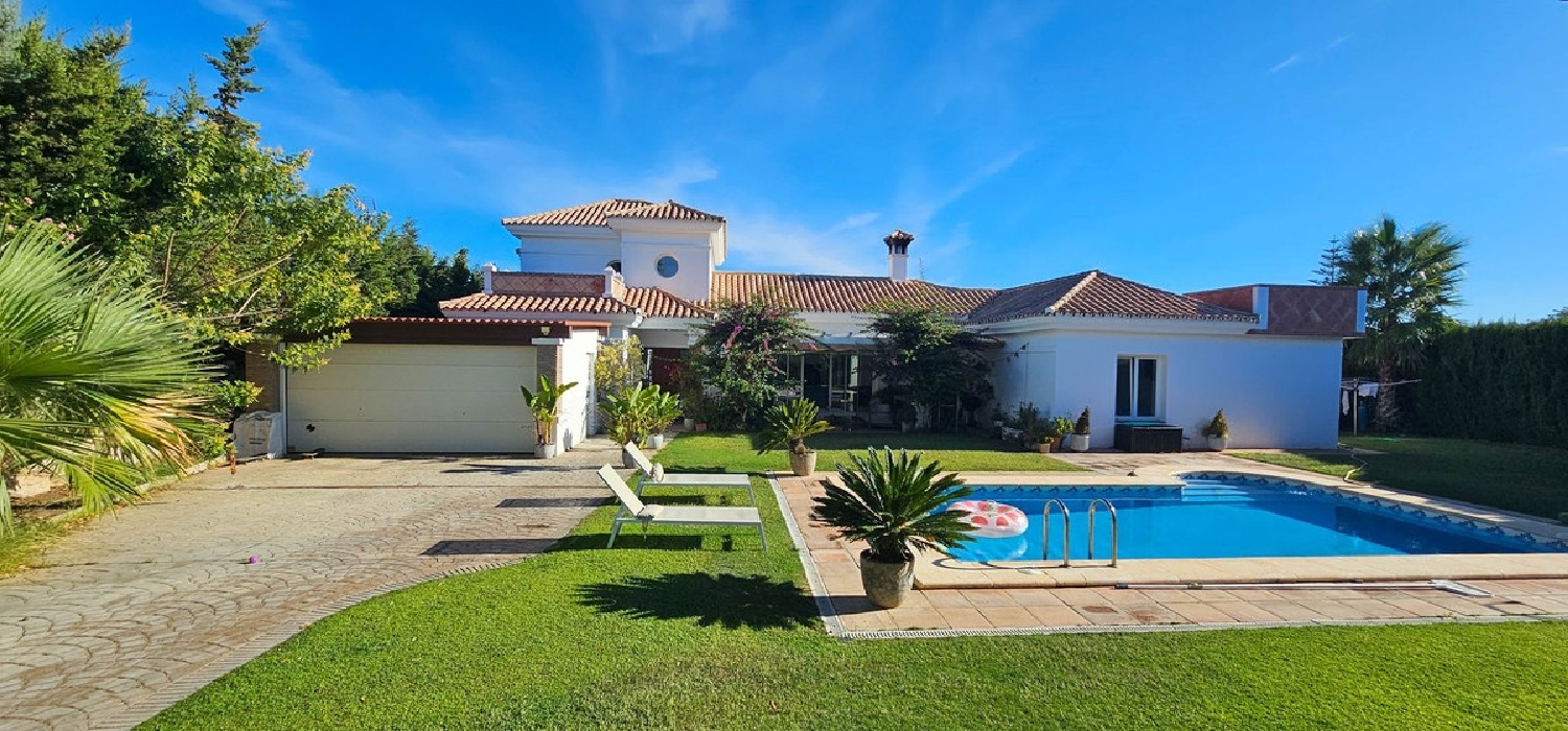 till salu villa Pueblo Nuevo De Guadiaro Campo De Gibraltar 2