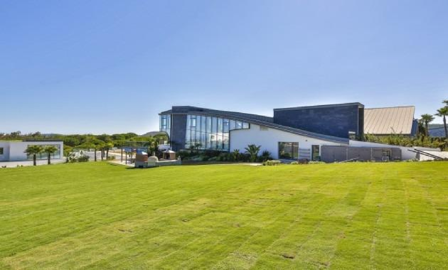  till salu villa Pueblo Nuevo De Guadiaro Campo De Gibraltar 4