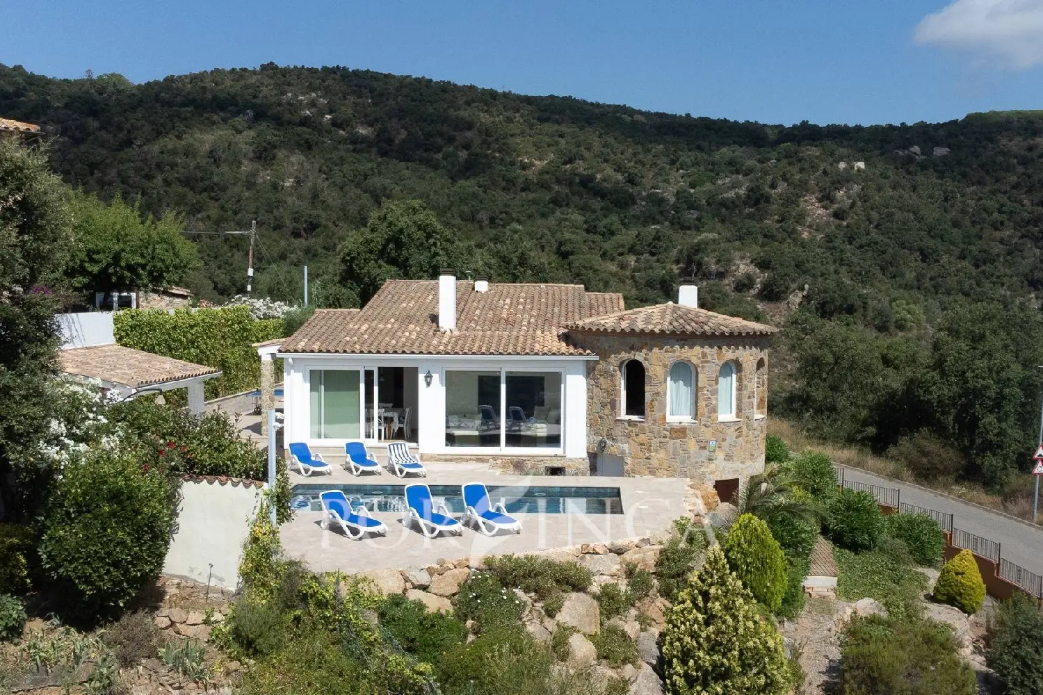  till salu villa Mas Barcelo Baix Empordà 4
