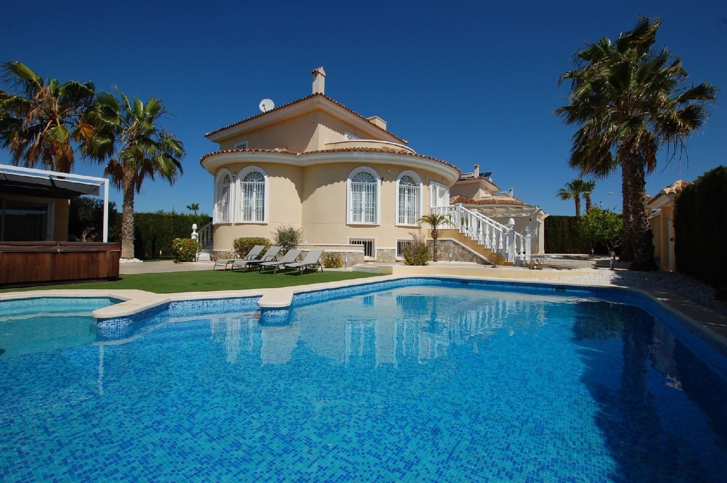 till salu villa Rojales Baix Segura 1